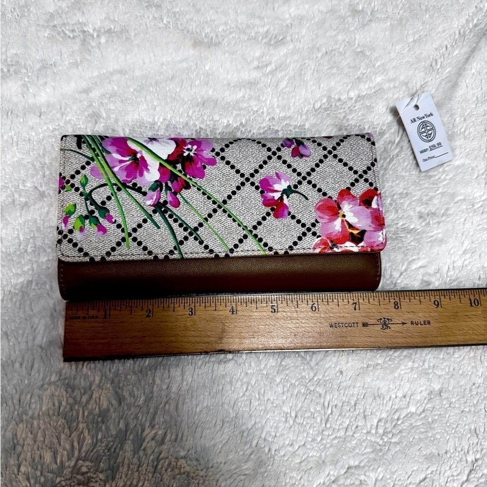 AR New York Floral Print Wallet with Matching Wristlet Strap